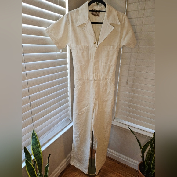 Big Bud Press Vintage Tee White Jumpsuit Effortless Style - Picture 1 of 10